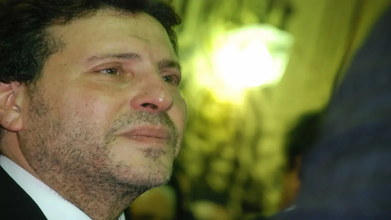 إشاعة صادمة.. حقيقة إلزامية الباركود لحضور جنازة الفنان هاني شاكر